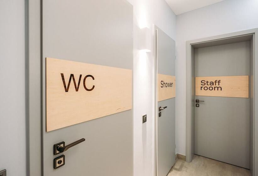 Yard Hostel & Coffee