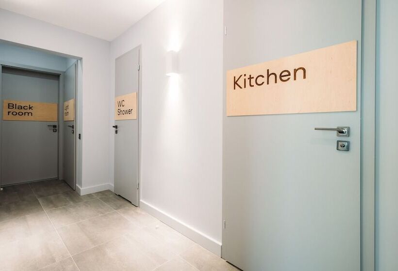 Yard Hostel & Coffee