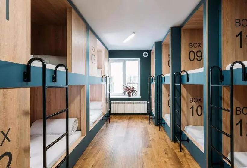 Yard Hostel & Coffee