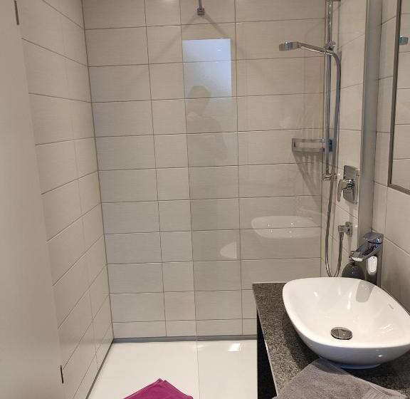 هتل Gästehaus Stock Zimmer Sahnehäuble