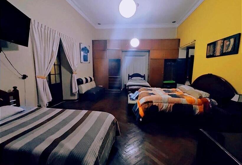 هاستل Colors House