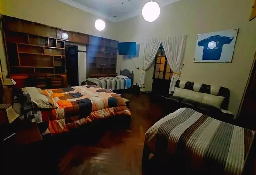 هاستل Colors House