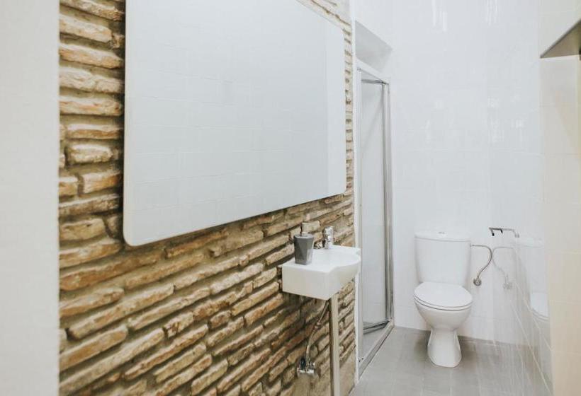 هاستل Option Be