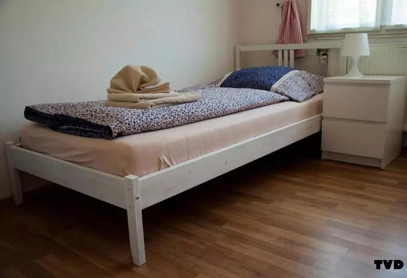 Retkeilymaja Ubytování Ledňáček