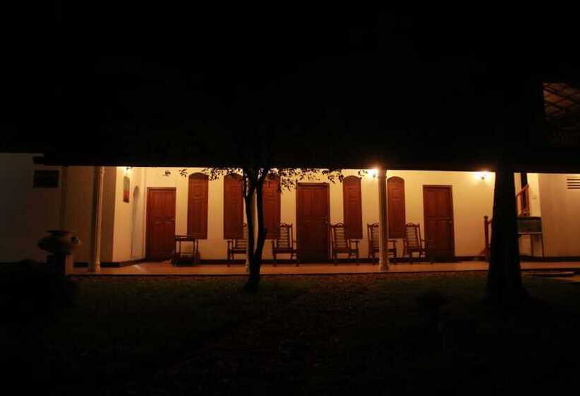 צימר Aragorn Villa