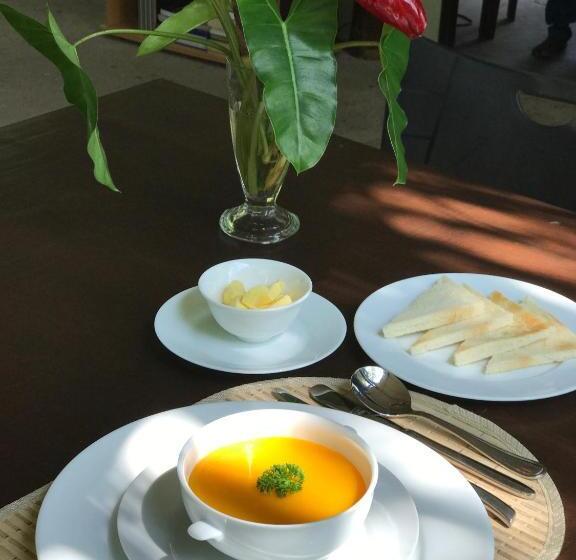 Bed and Breakfast Aurora