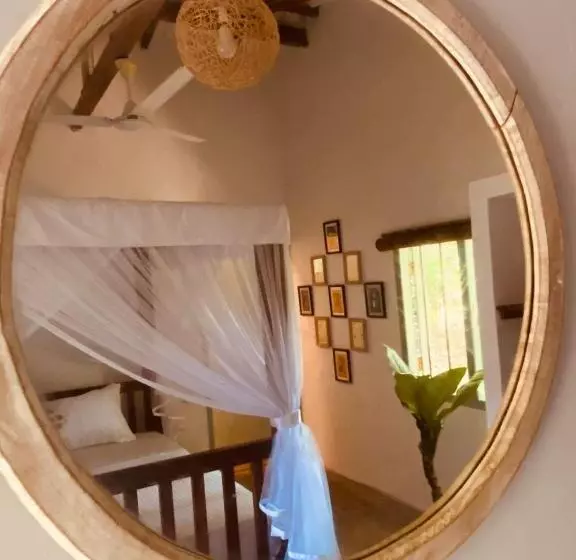 Bed & Breakfast Cafe Ceylon