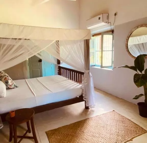 Bed & Breakfast Cafe Ceylon