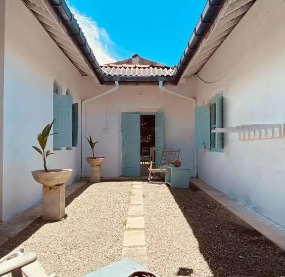 Bed & Breakfast Cafe Ceylon