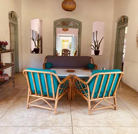 צימר Cafe Ceylon