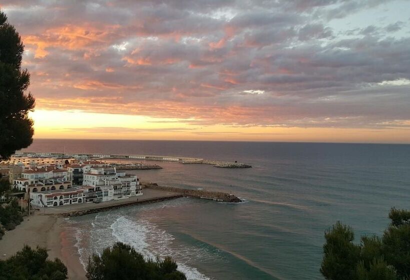 مبيت وإفطار La Estrella Del Mediterráneo   Adutls Only