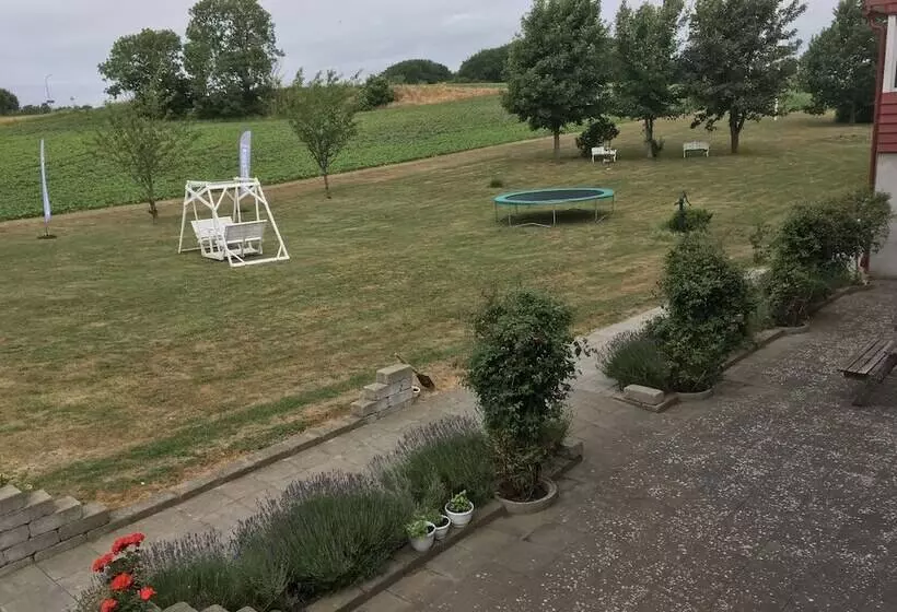 Borrby Frö B&b