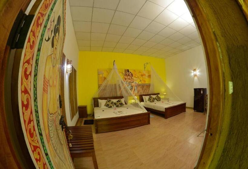 Habarana Tree House Ambasewana Resort