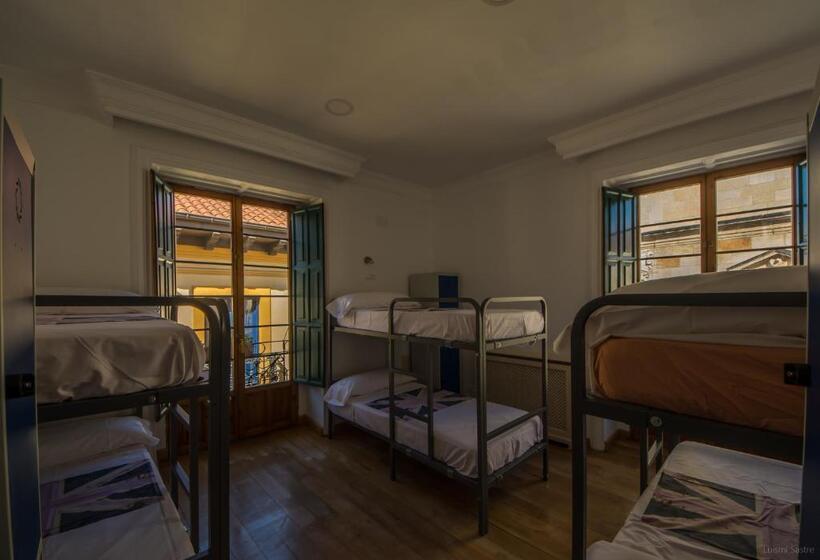 Hostel Covent Garden By Gaiarooms