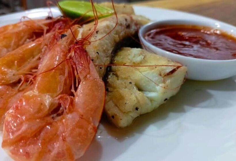 בית מלון כפרי Atteriya Chill