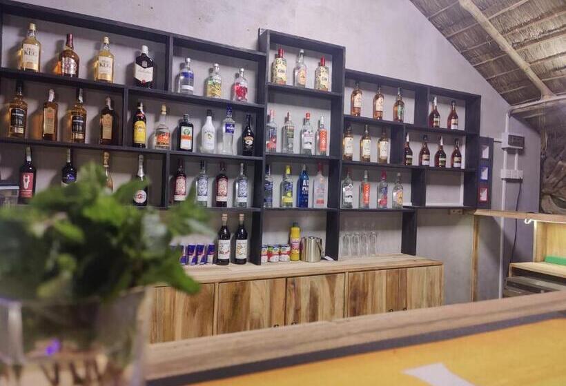 בית מלון כפרי Atteriya Chill