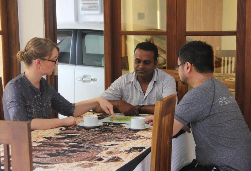 ホテル Ever Green Villa