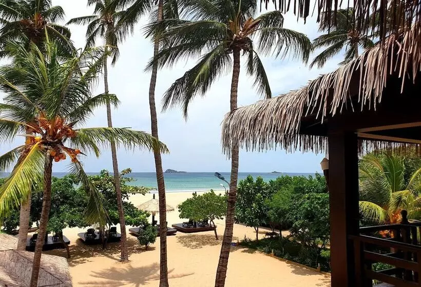 Hotelli Nilaveli Beach Resort   Level 1 Certified