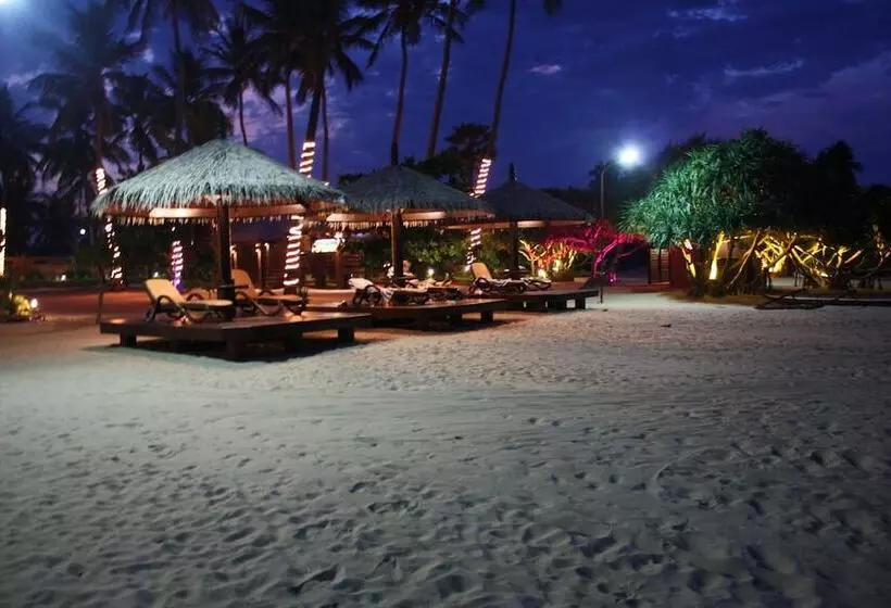 Hotelli Nilaveli Beach Resort   Level 1 Certified