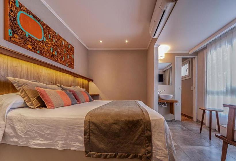 ホテル Romina Art