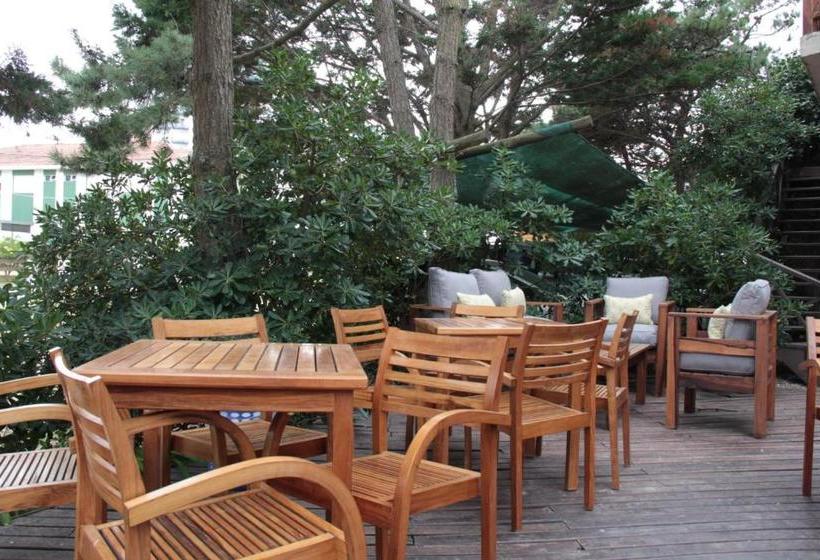 ホテル Romina Art