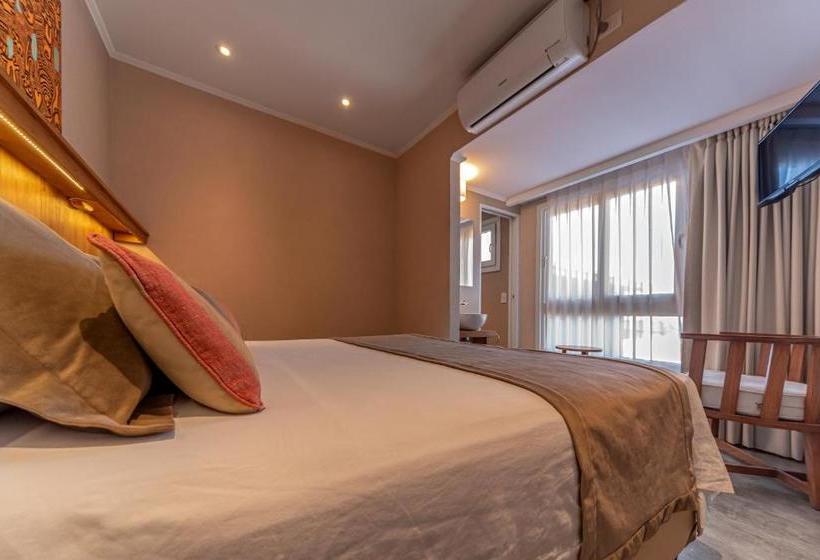 ホテル Romina Art