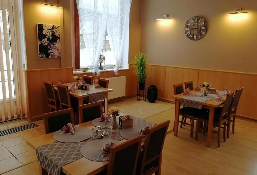 Hotelli Vzdělávací Středisko A