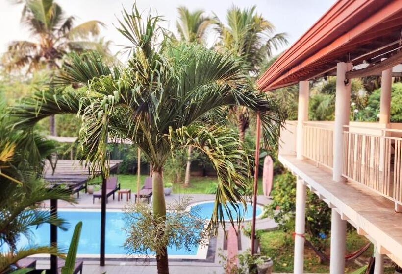 Szálloda Weligama Ocean Breeze