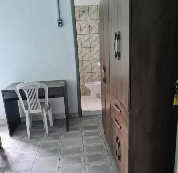 هاستل Mr Residence