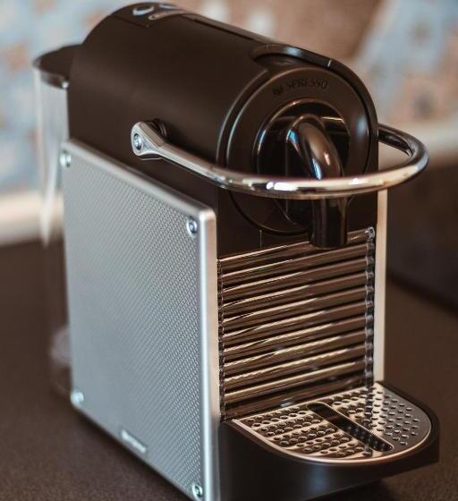 Fema B&b Housea Travel