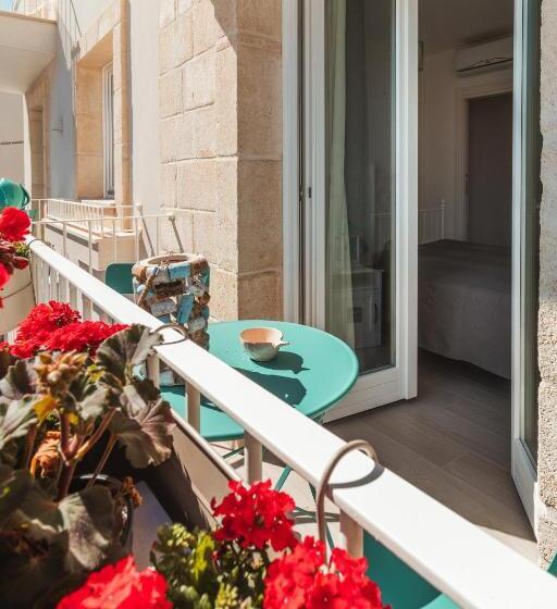 Fema B&b Housea Travel