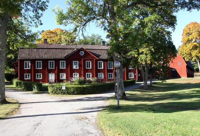 Bed and Breakfast Gripsholms Bnb