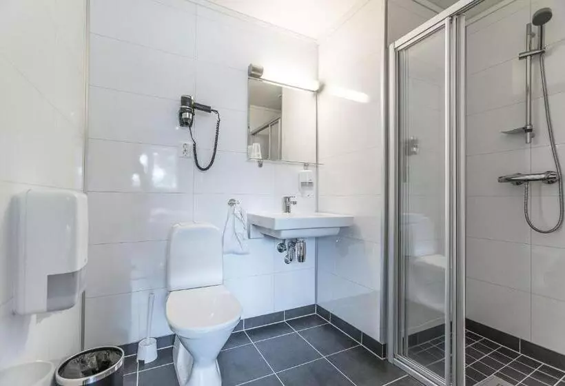 Almaas Hotell Stord As