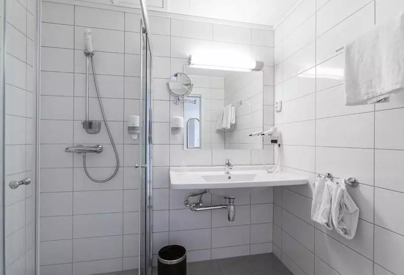 Almaas Hotell Stord As