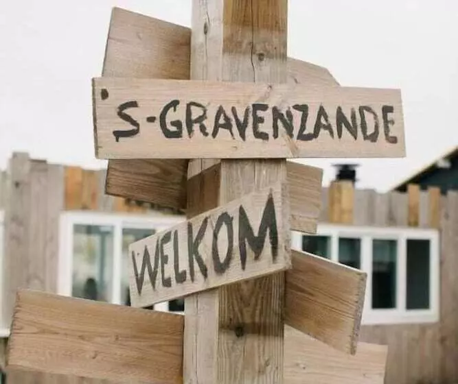 Hotelli De Gravin
