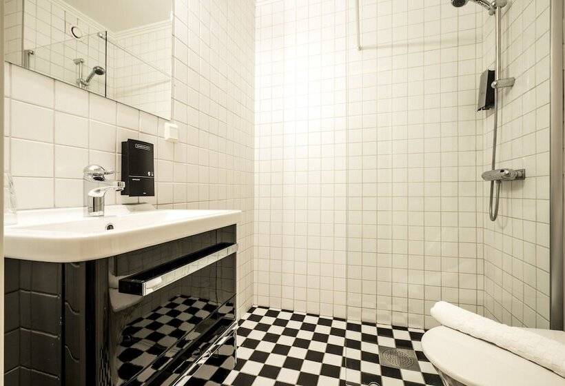 בית מלון כפרי L Granen