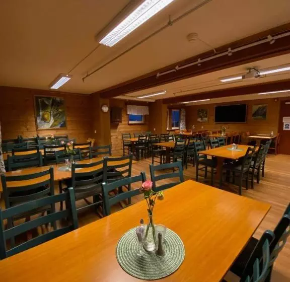 Otel Trædal