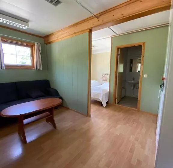 Otel Trædal