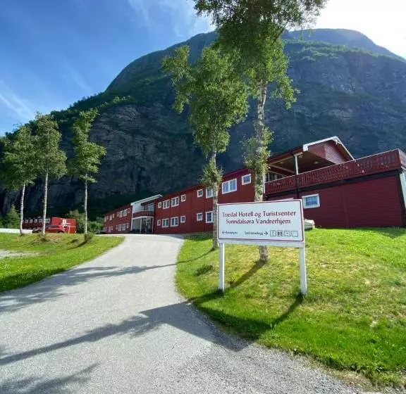Otel Trædal
