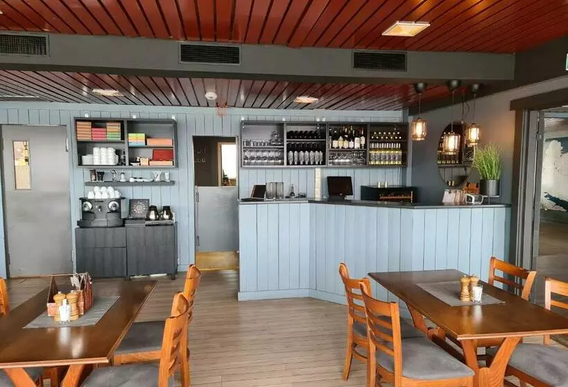 هتل Vardø