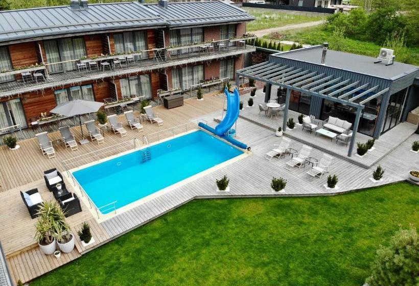 هتل Vila Vitalija