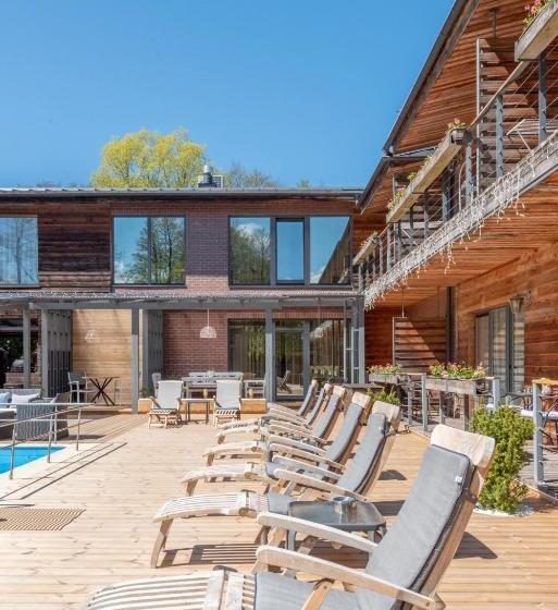 هتل Vila Vitalija