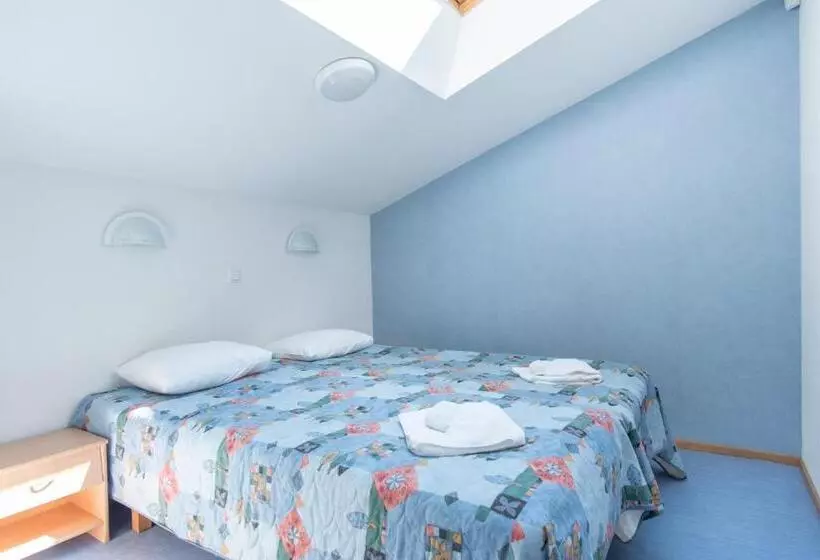 هتل Villa Andropoff