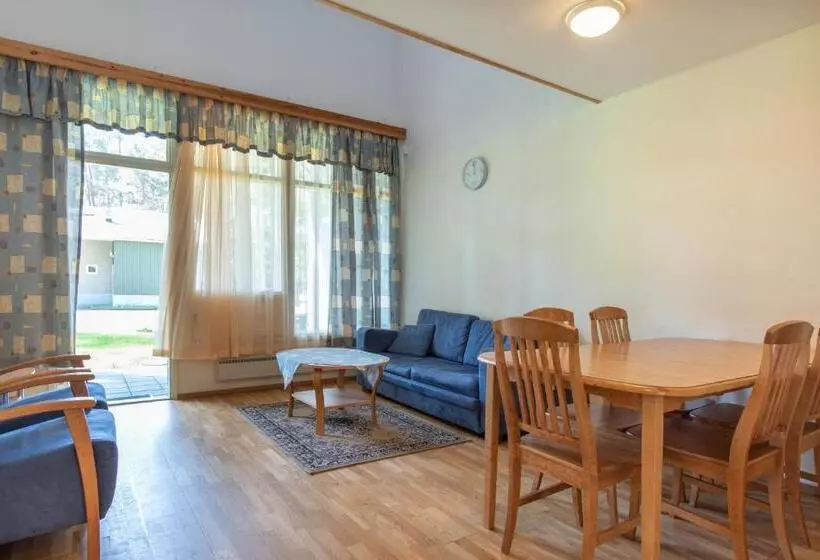 هتل Villa Andropoff