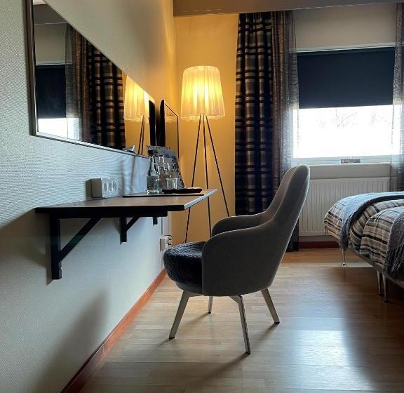 Otel Wardshuset Bredaryd