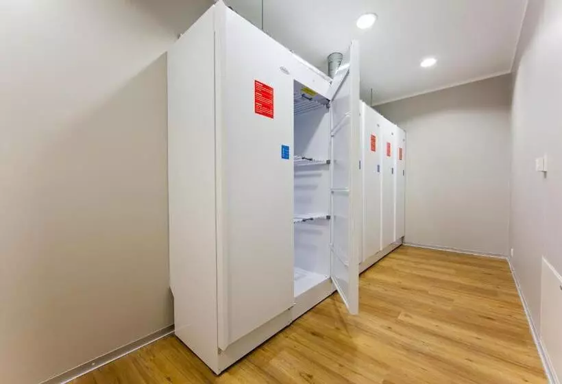 Just Rest Automatic Hostel