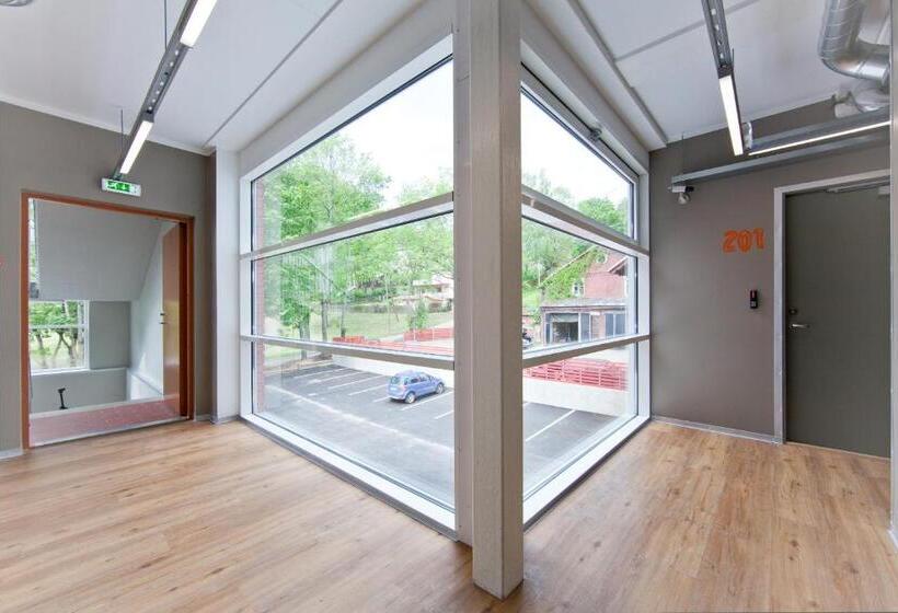 Just Rest Automatic Hostel