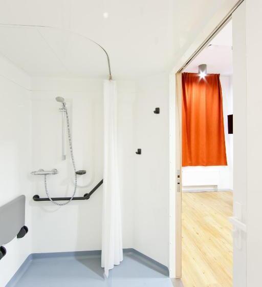 Just Rest Automatic Hostel