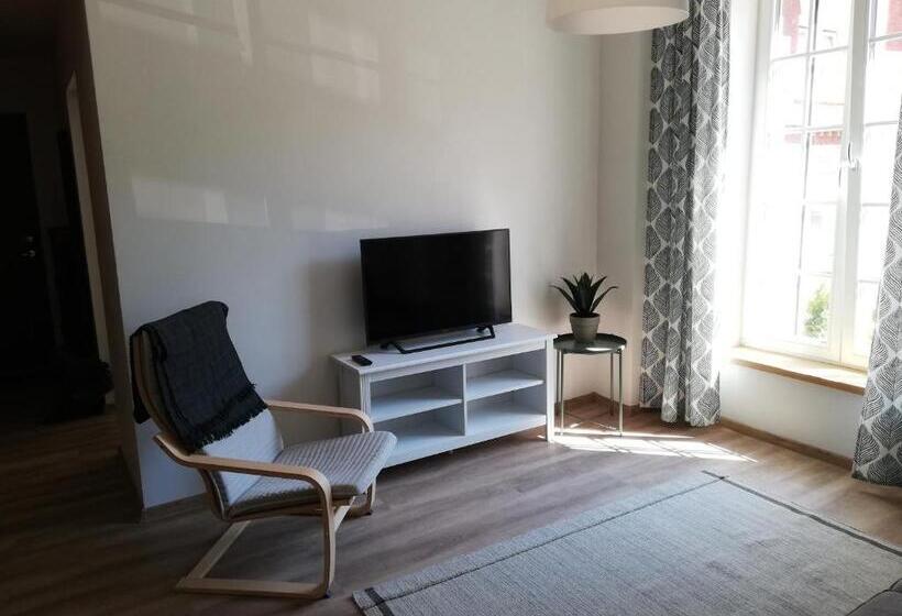 Just Rest Automatic Hostel