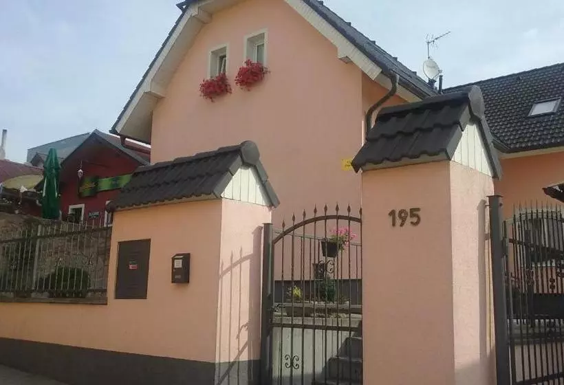 Villa Amenity